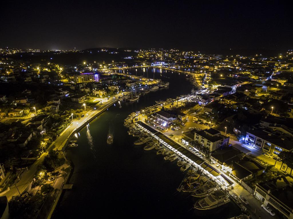 Cilek Butik Hotel Çeşme Exteriör bild