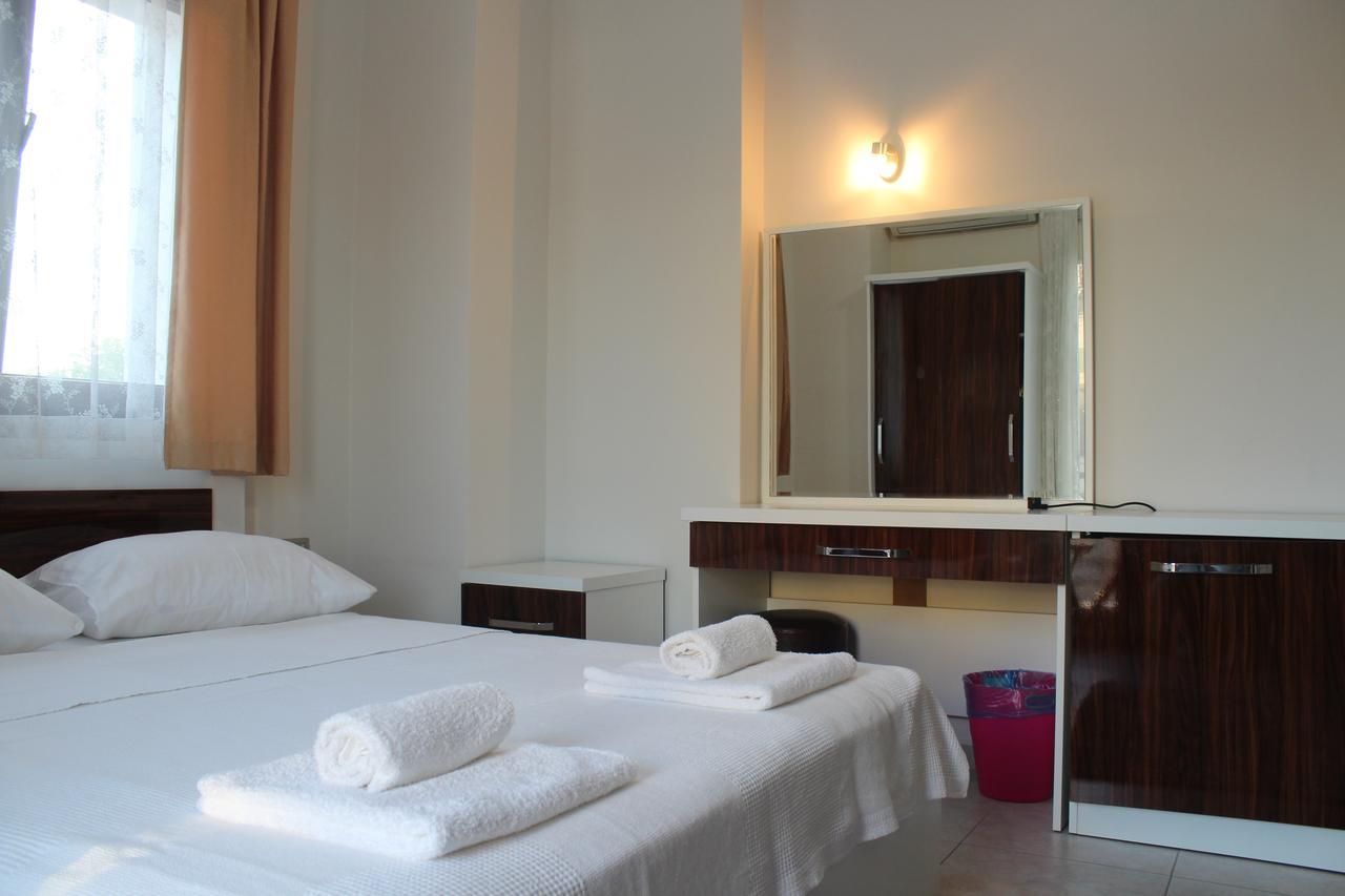 Cilek Butik Hotel Çeşme Exteriör bild